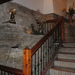 Hostel Hospederia Nuestra Senora De Magallon *