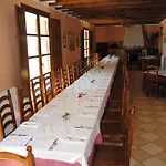 Hospederia Nuestra Senora De Magallon